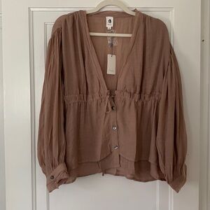 NWT Vici Blouse